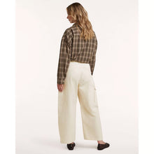 Load image into Gallery viewer, Macy pants Circle of Trust
