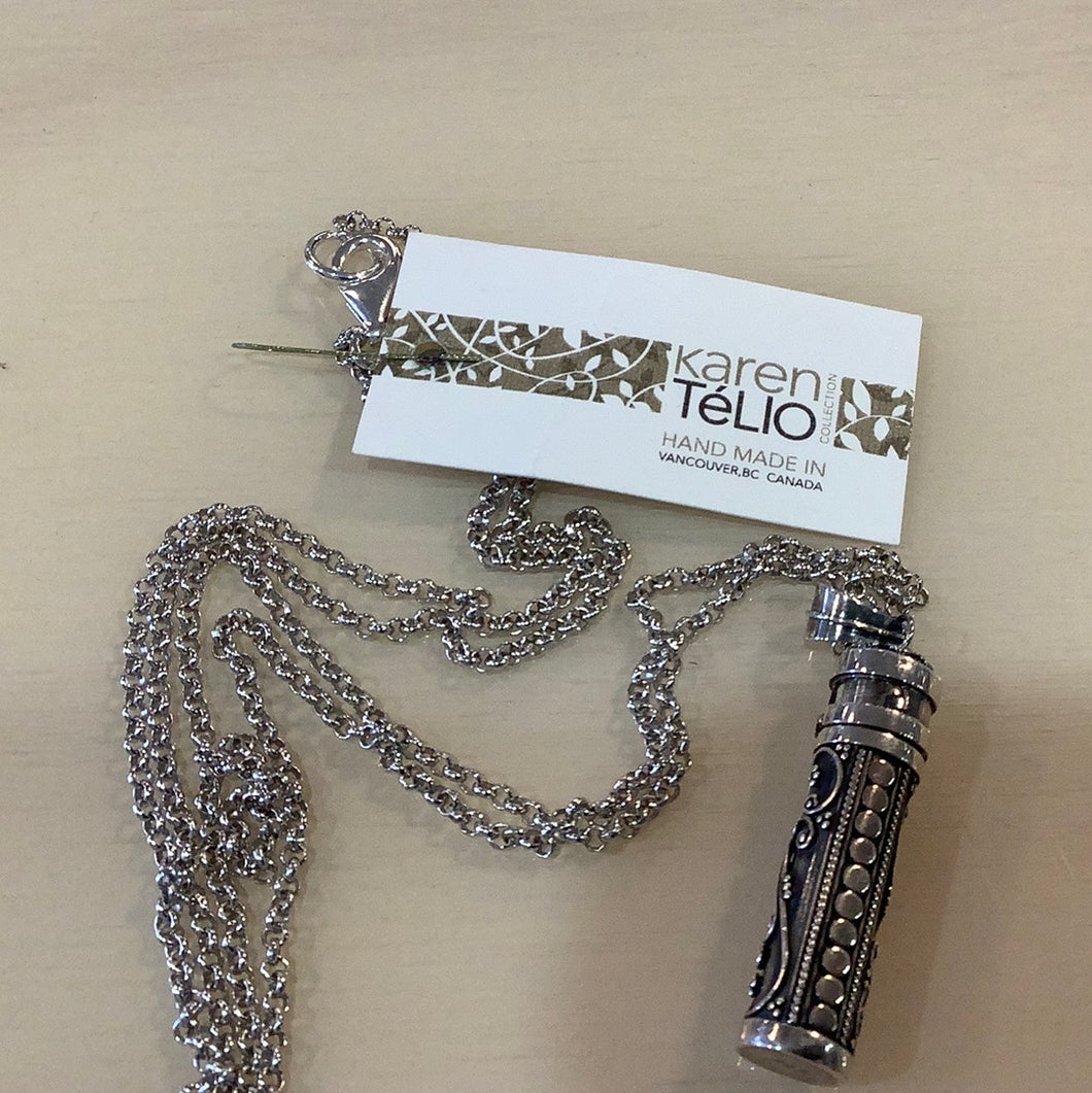 N62 Karen Télio Necklace