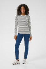 Load image into Gallery viewer, Liddy T-Shirt Kaffe