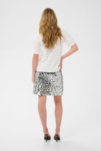 Load image into Gallery viewer, Rosie Tee Kaffe