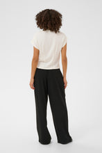 Load image into Gallery viewer, LIse Pleat Blouse Kaffe