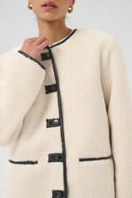 Load image into Gallery viewer, Sandra Teddy Jacket Kaffe