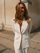 Load image into Gallery viewer, Leonora Miley Blazer Mos Mosh