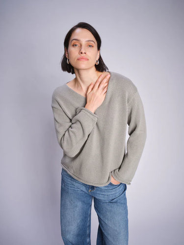Bine Long sleeve V-Neck Knit Mos Mosh