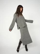 Load image into Gallery viewer, Bryndis Knit Skirt Mos Mosh