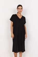 Load image into Gallery viewer, Delia Dress Soyaconcept