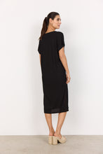 Load image into Gallery viewer, Delia Dress Soyaconcept