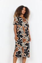 Load image into Gallery viewer, Fiola Dress Soyaconcept