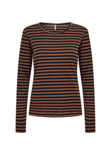Load image into Gallery viewer, Helle T-shirt Soyaconcept