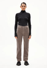 Load image into Gallery viewer, Aaikala Corduroy Pants Armed Angels