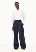 Load image into Gallery viewer, Pinstripe Kaayua Pants Armed Angels