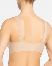 Load image into Gallery viewer, Unlined Bralette Spanx