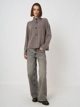 Load image into Gallery viewer, 100% Extrafine baby wool Merino Repeat