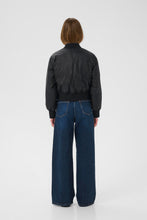 Load image into Gallery viewer, Kialinn Cropped Jacket InWear