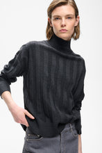Load image into Gallery viewer, Tessie Kellsie Pullover InWear