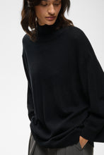 Load image into Gallery viewer, Tally Monika V Neck InWear