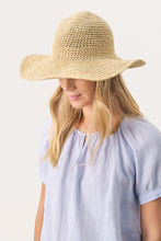 Load image into Gallery viewer, Pouline Hat Part Two