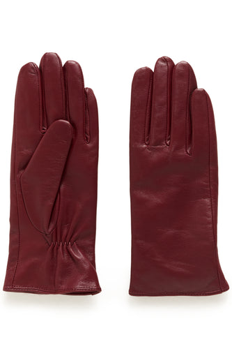 Carrin Gloves Part Two