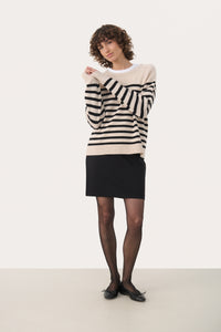Niaka Pullover Part Two