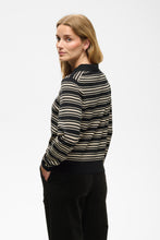 Load image into Gallery viewer, Shannan Pullover Part Two