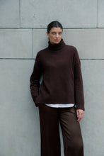 Load image into Gallery viewer, Corine Pullover Part Two