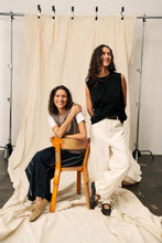 Load image into Gallery viewer, Mila Vest Saint Tropez