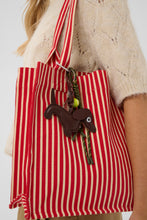 Load image into Gallery viewer, Pelly Charm Saint Tropez