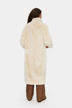 Load image into Gallery viewer, Loes Coat Saint Tropez