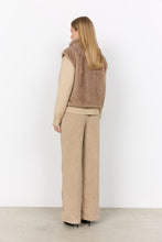 Load image into Gallery viewer, Haye Vest Soyaconcept
