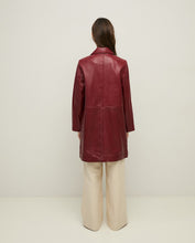 Load image into Gallery viewer, Midi Leather coat Yerse