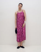Load image into Gallery viewer, Long halter neck Dress Yerse