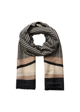 Load image into Gallery viewer, Haraldine scarf Soyaconcept