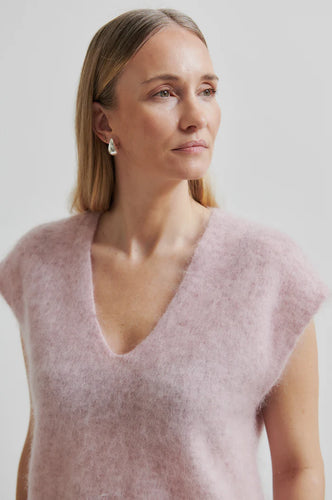 Camryn Knit Vest Second Female