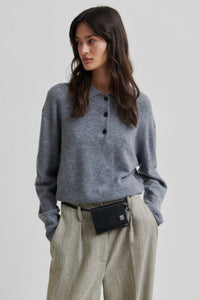 Vilena Knit Second Female