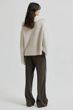 Load image into Gallery viewer, Gerda knit zip collar Second Female