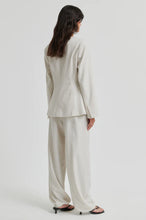 Load image into Gallery viewer, Amaze Blazer Second Female