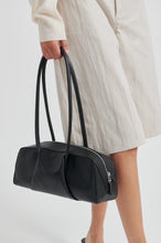 Load image into Gallery viewer, Finesse Leather Bag Second Female