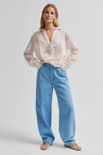 Load image into Gallery viewer, Chevy twist shirt Second Female