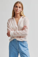Load image into Gallery viewer, Chevy twist shirt Second Female