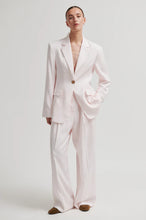 Load image into Gallery viewer, Refined Fitted Blazer Second Female