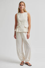 Load image into Gallery viewer, Avida Trousers Second Female