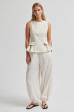 Load image into Gallery viewer, Avida Trousers Second Female