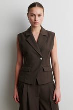 Load image into Gallery viewer, Riese Fitted waistcoat Second Female