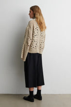 Load image into Gallery viewer, Sella Cropped Trousers Second Female