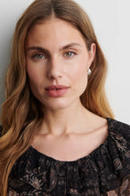 Load image into Gallery viewer, Paislia Frill Blouse Second Female