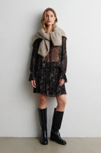 Load image into Gallery viewer, Paislia Skirt Second Female