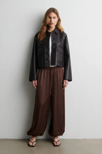 Load image into Gallery viewer, Ezay Leather Jacket Second Female