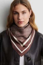 Load image into Gallery viewer, Isora Monogram Scarf Second Female