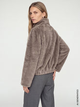 Load image into Gallery viewer, Hilda Faux Fur Jacket Mos Mosh