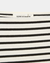 Load image into Gallery viewer, Cecesw Boat Neck Sofie Schnoor